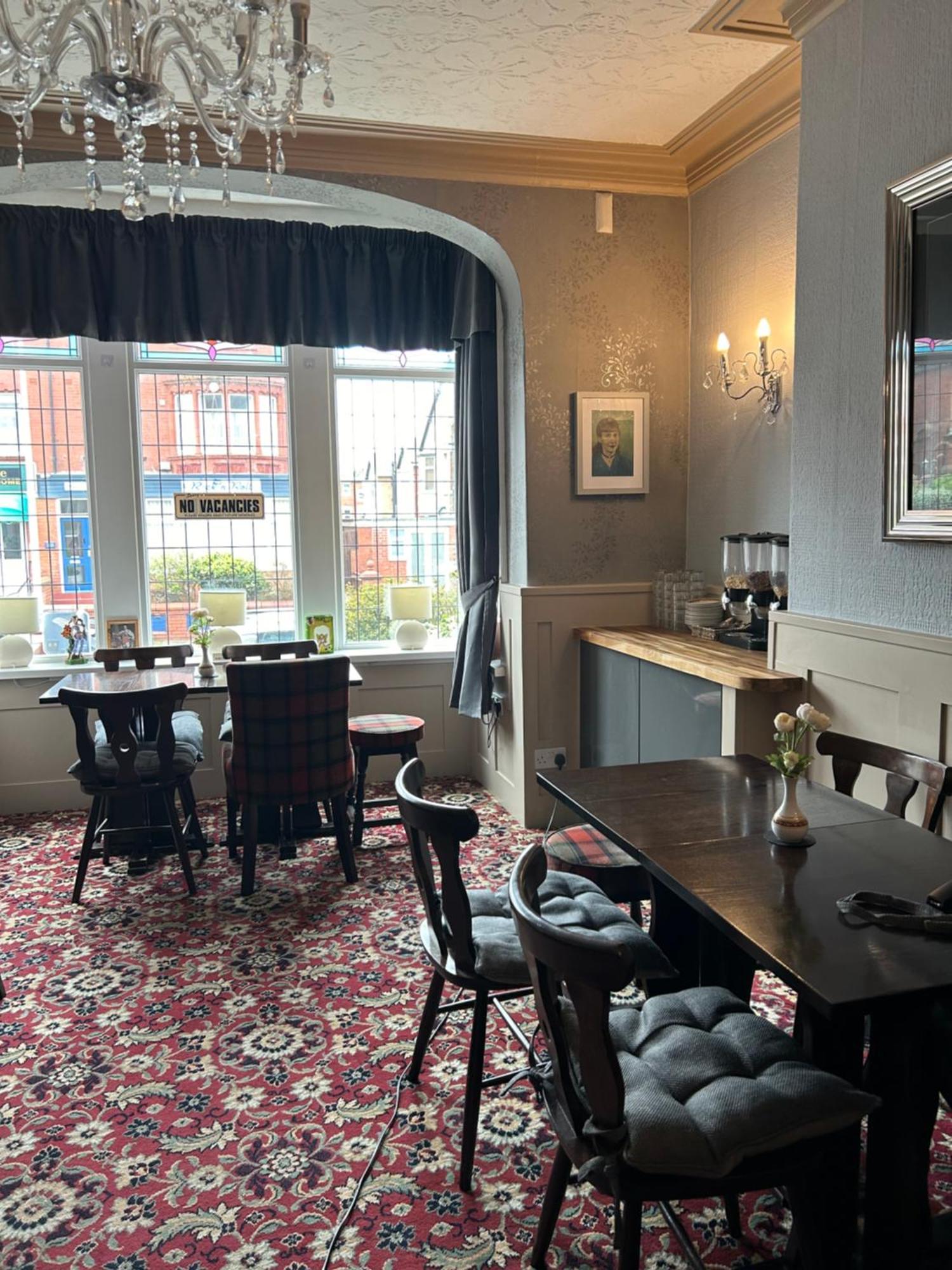 The Woodleigh Family Hotel Blackpool Esterno foto