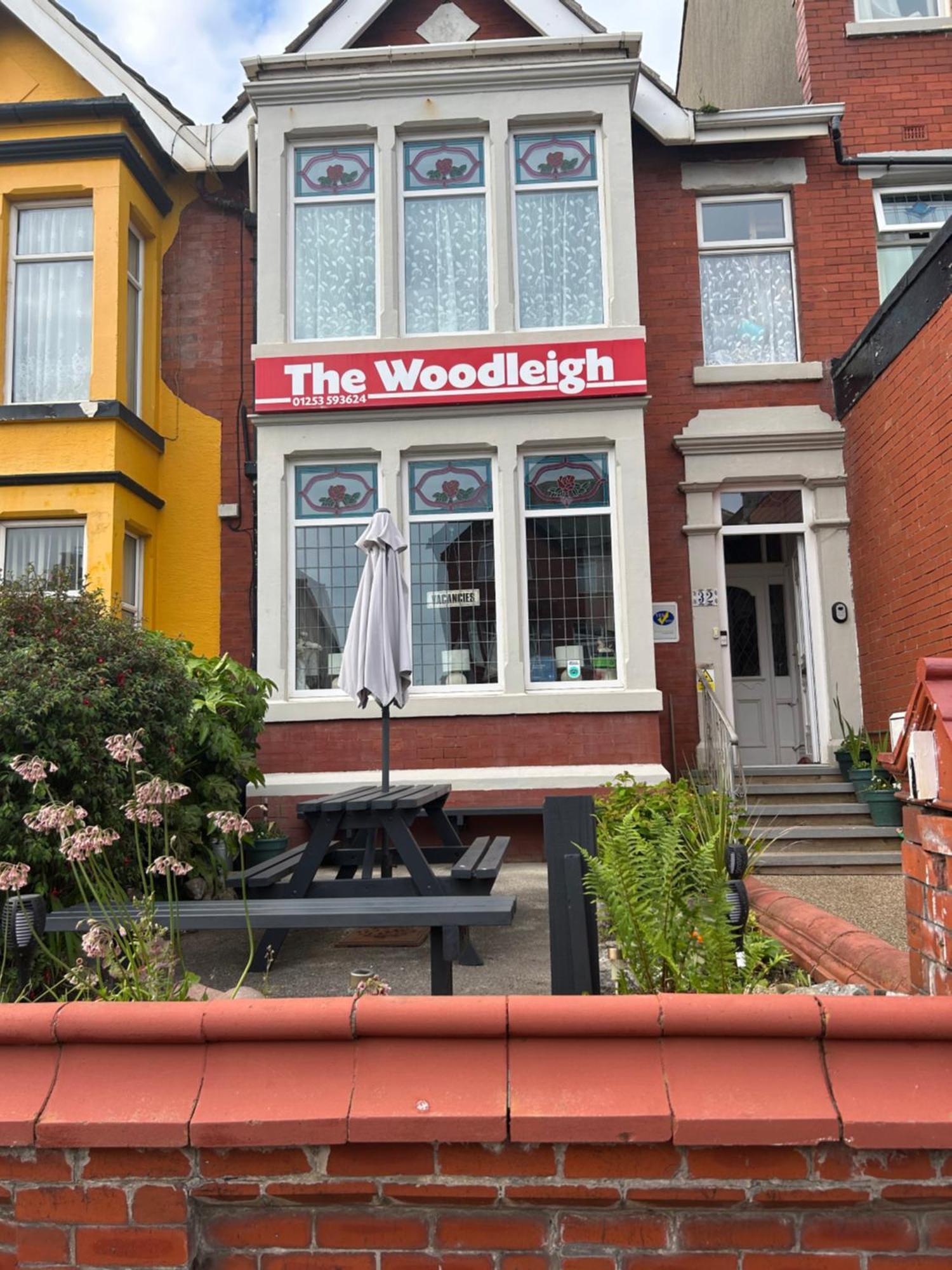 The Woodleigh Family Hotel Blackpool Esterno foto