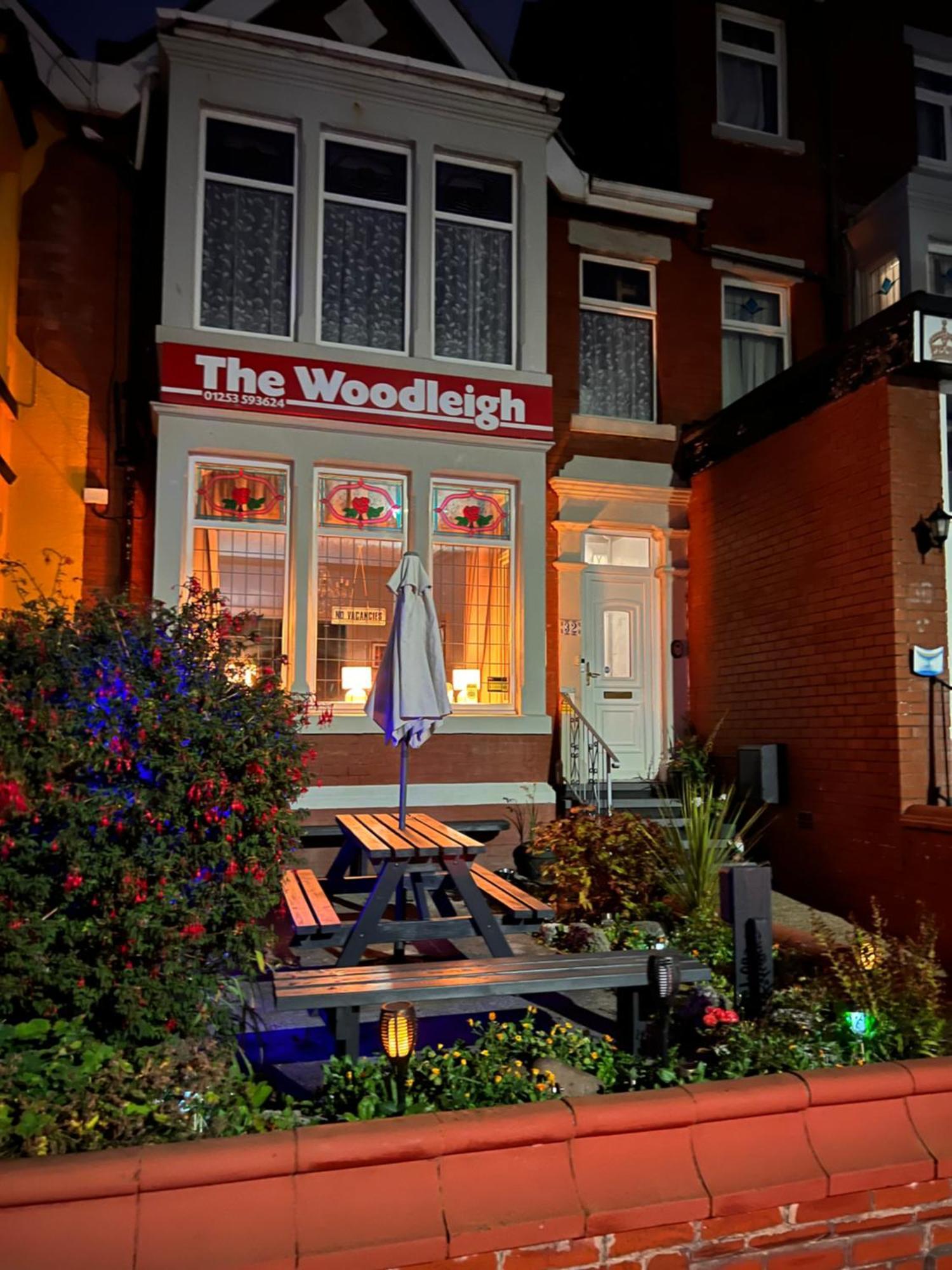 The Woodleigh Family Hotel Blackpool Esterno foto